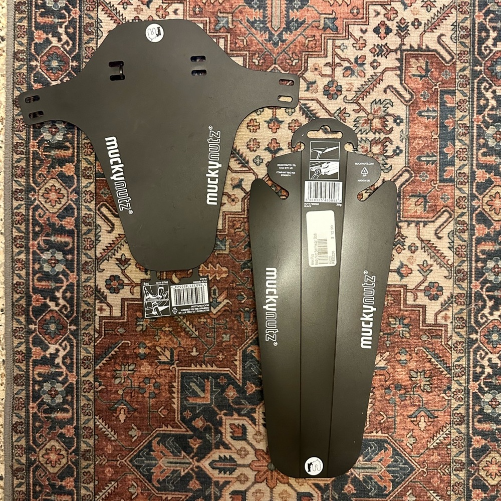 Set of Two MuckyNutz mountain bike face & butt fenders z